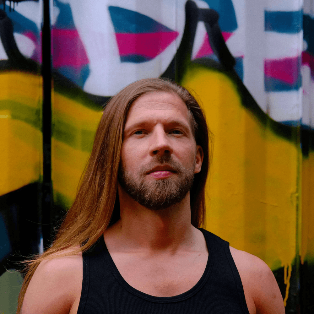 Manu Promnitz, drums